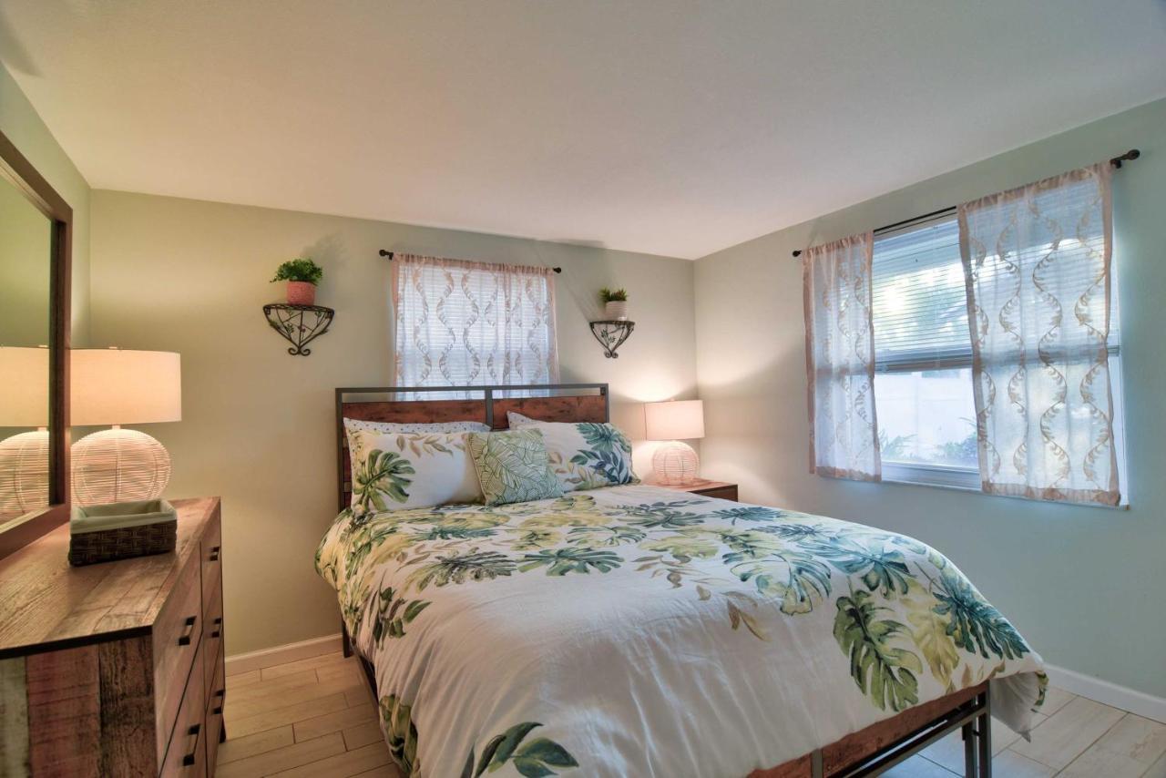 Waterfront Bradenton Home Heated Pool And Fire Pit ภายนอก รูปภาพ